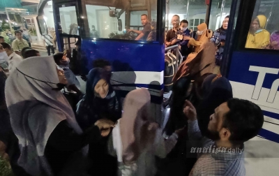 Wali Kota Binjai Sujud Syukur 9 PMI Keluar dari Ukraina dengan Selamat 