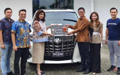 Senang Beramal, Nasabah Setia Asal Medan Raih Toyota Alphard dari MNC Bank