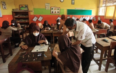 Kemendikbudristek Tegaskan Vaksinasi Bukan Syarat Pembelajaran Tatap Muka