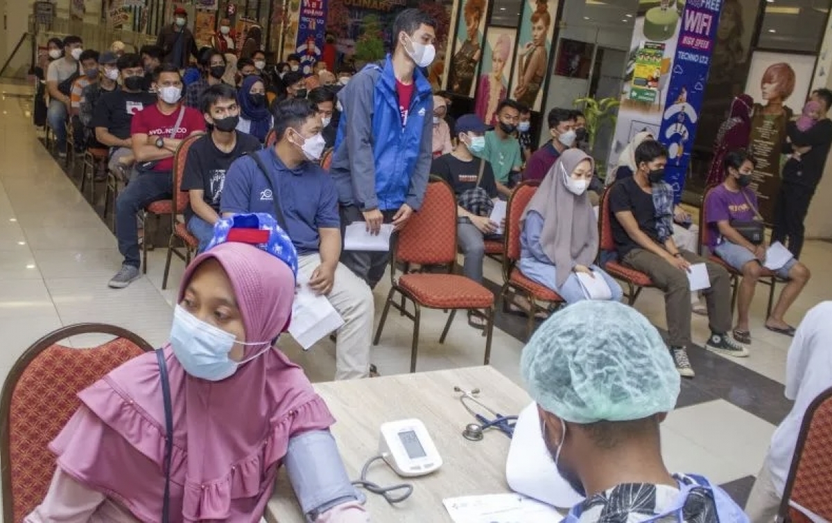 27.008.873 Penduduk Indonesia Sudah Dapat Vaksinasi Covid-19 Dosis Ketiga