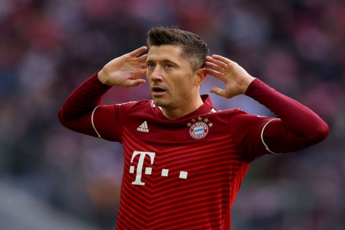 Bayern Munchen Takkan Lepas Lewandowski