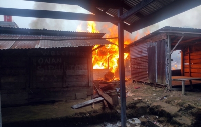 Tujuh Kios di Pasar Sipahutar Terbakar