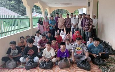 Anak Yatim di Angkola Timur Terima Santunan