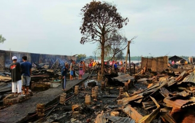 60 Rumah di Kampung Nelayan Terbakar