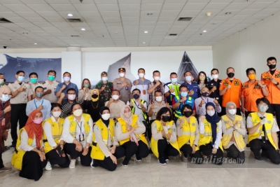 Penerbangan Luar Negeri Dibuka, Petugas Bandara Kualanamu Lakukan Simulasi Pemantapan