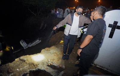 Makam di TPU Simalingkar Rusak Terkena Arus Sungai, Bobby Nasution Langsung Tinjau 