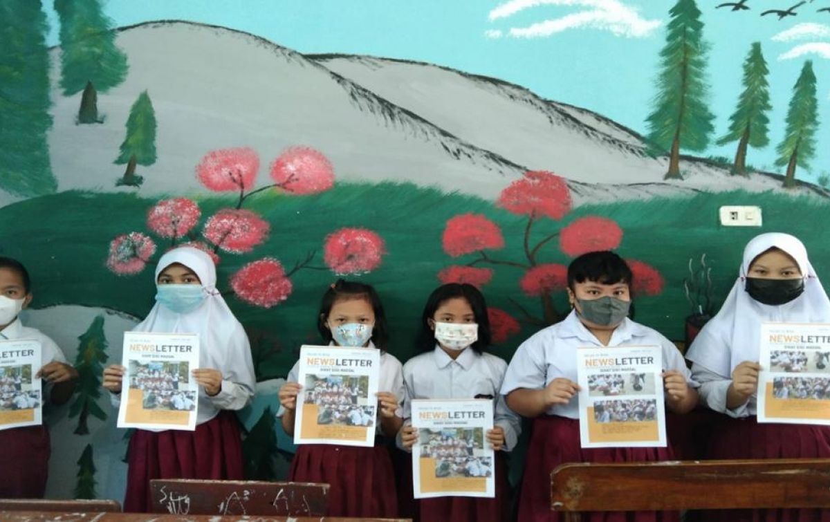 Tumbuh Kembangkan Budaya Literasi Siswa SDN 28 Indrapura Lewat News Letter