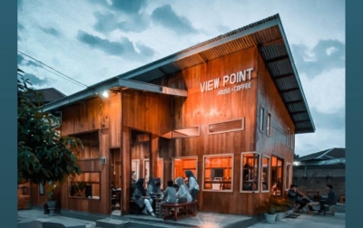 Kuliner dan Coffee Shop di Kota Padangsidimpuan Dibanjiri Pemudik