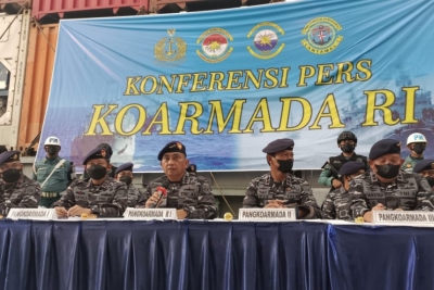34 Kontainer RBD Dari Kapal Berbendera Singapura Diamankan TNI di Belawan