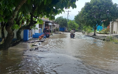 Banjir Rob Rendam 135 Rumah Warga di Batubara