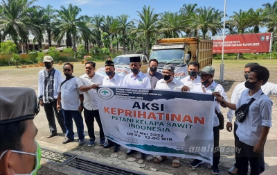 Apkasindo Palas Gelar Aksi Keprihatinan
