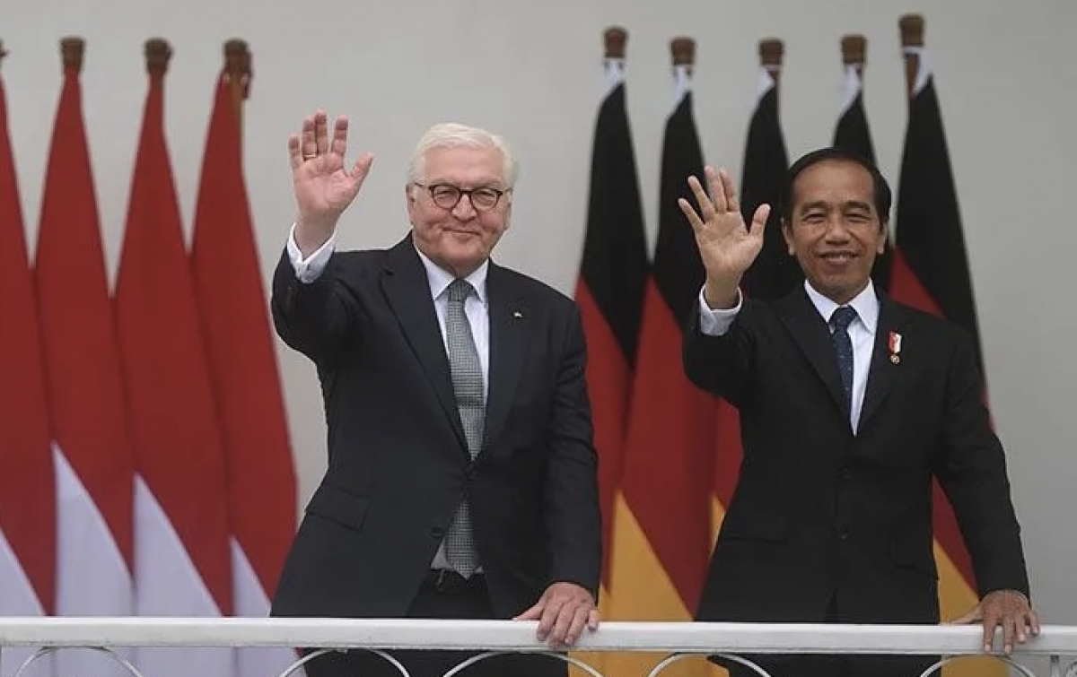 Jokowi Ajak Jerman Investasi di Industri Kendaraan Listrik