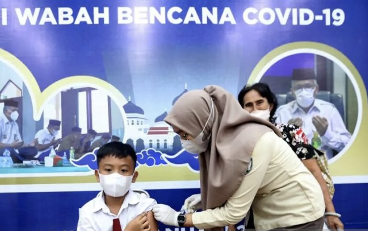 48,84 Juta Penduduk Indonesia Telah Dapat Vaksin Covid-19 Dosis Ketiga