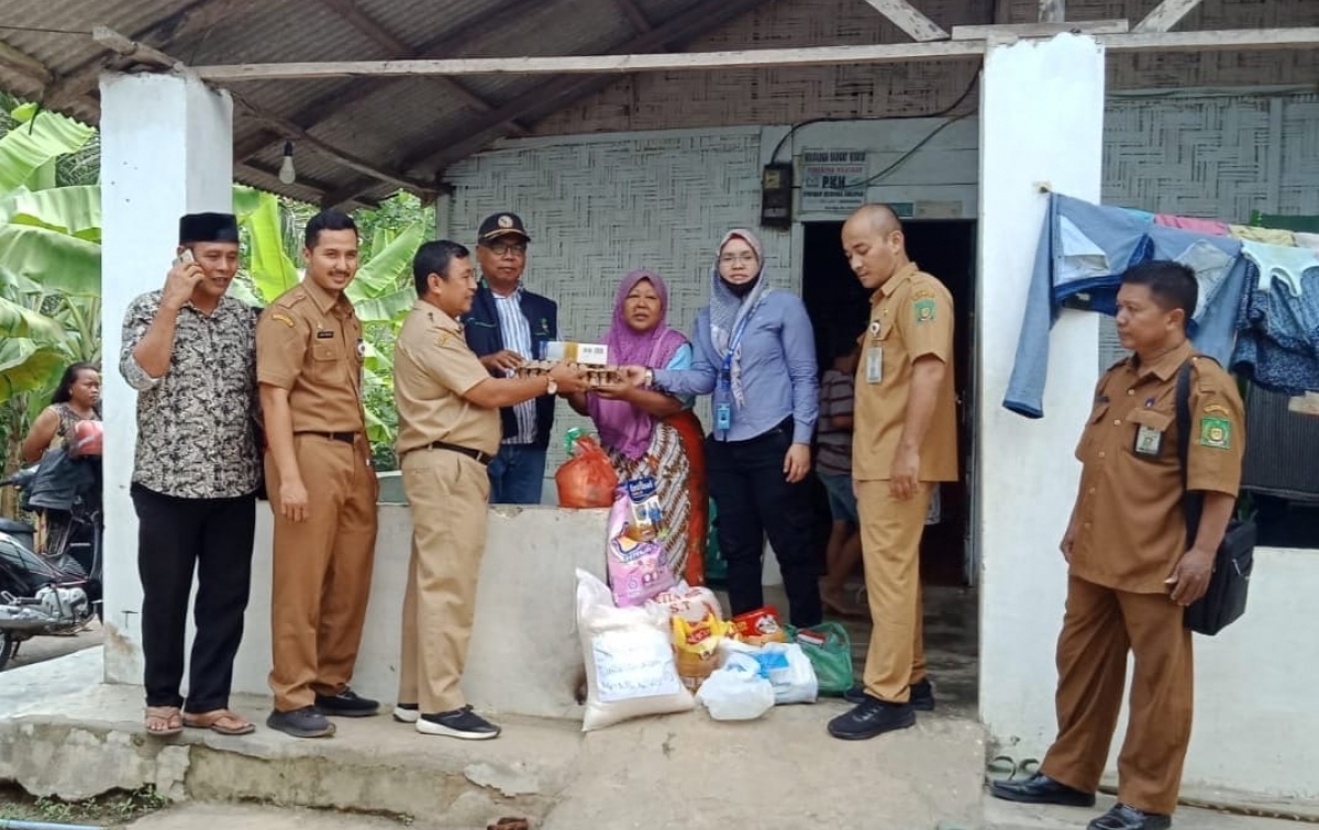 Kemensos Salurkan Bantuan Jadup dan Kambing di Secanggang