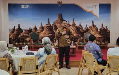 Menag Yaqut Tegaskan Rencana Undang Paus Fransiskus ke Indonesia