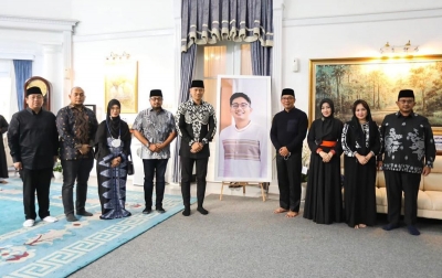 Agus Harimurti Sampaikan Belasungkawa Pada Ridwan Kamil