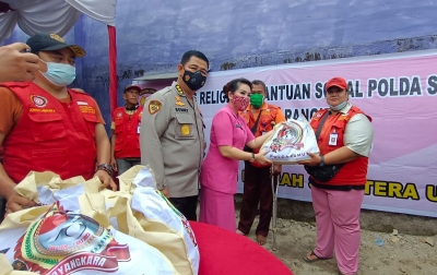 Penarik Becak Motor Terima Bantuan dari Polda Sumatera Utara