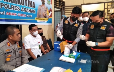 Satres Narkoba Polres Asahan Musnahkan 1.896 Gram Sabu