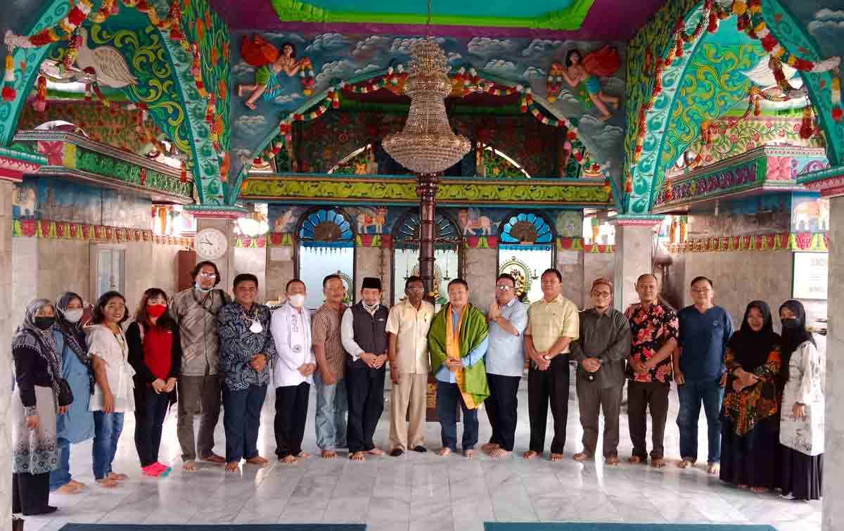 SolidBang RI Safari Kerukunan Umat Beragama di Kuil Umat Hindu Shri Mariamman