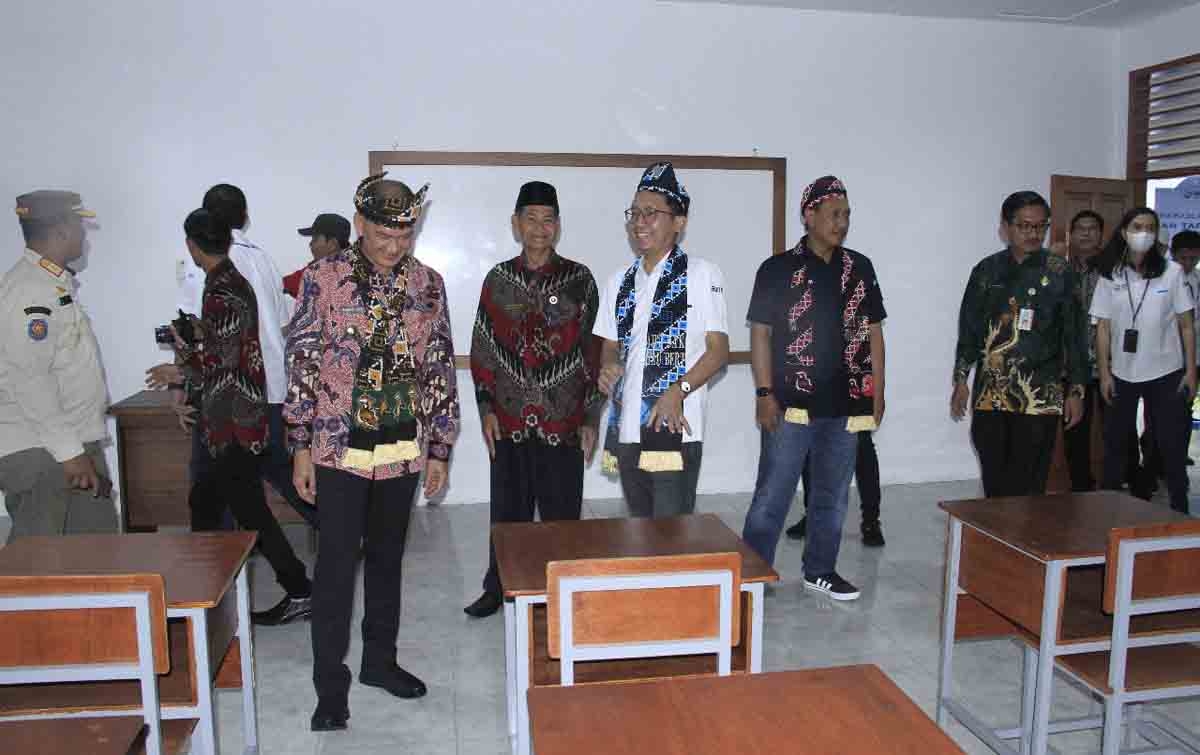 BRI Renovasi SDN 006 Bandarsyah Natuna Lewat Program “Ini Sekolahku”
