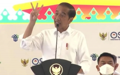 Jokowi: Rp 185 Triliun Dana KUR Belum Tersalurkan