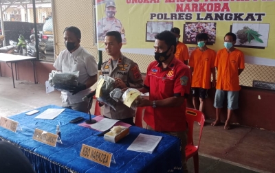 Polisi Tangkap 3 Pelaku Narkoba, Sita 2 Kg Lebih Ganja Kering
