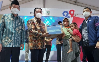 Dukung Program BKKBN Banten Cegah Stunting, XL Axiata Salurkan Makanan Sehat