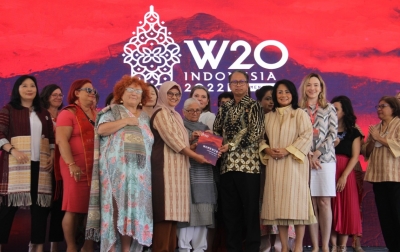 W20 Serahkan Komunike Kepada G20 Presidensi Indonesia