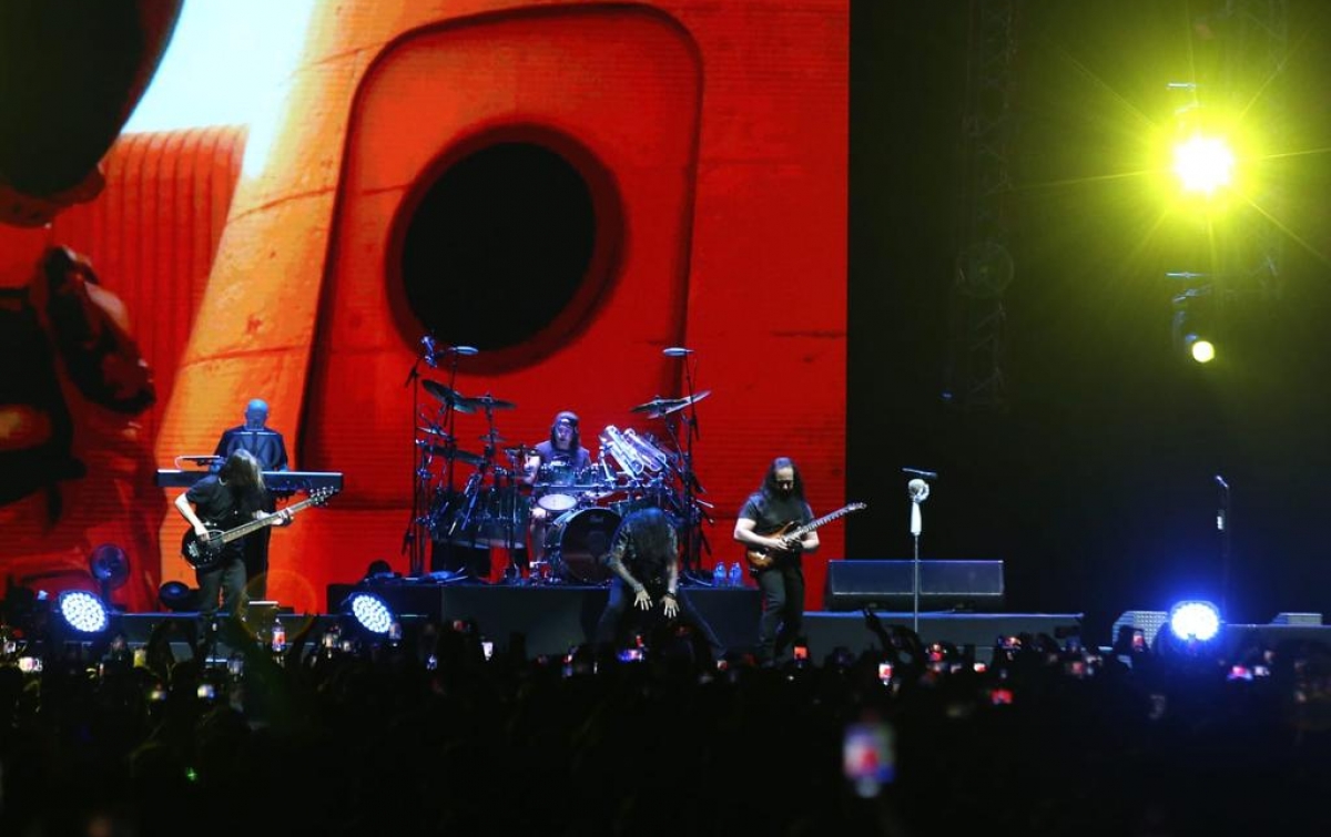 Konser Dream Theater Sukses Digelar, Wali Kota Solo Gibran Apresiasi Dukungan PLN