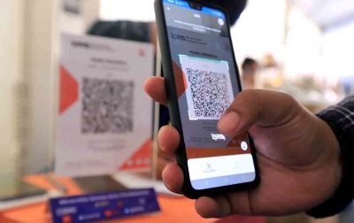 Pesta Rakyat Simpedes di Karawang: 25 Ribu Orang Aktivasi BRIMo dalam 3 Hari Melalui Penyuluh Digital BRI