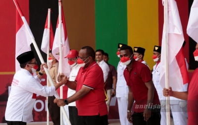 Wamendagri Canangkan Gerakan 10 Juta Bendera Merah Putih di Banda Aceh