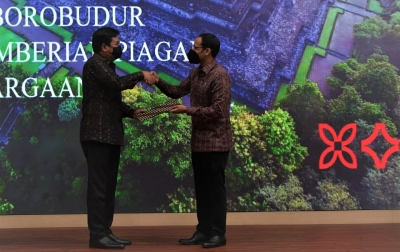 Kemendikbudristek Resmi Terima Sertifikat Hak Pakai Tanah Candi Borobudur