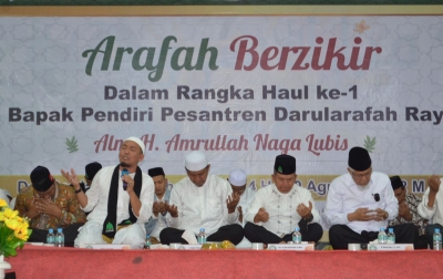 Haul 1 Pendiri Pesantren Darularafah Raya Gelar Arafah Berzikir