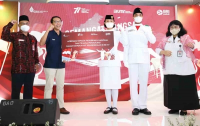 BRI Salurkan Dana Pendidikan bagi 68 Paskibraka dan 1.800 Anak Pelaku Usaha Mikro