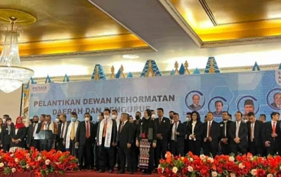 DPN Peradi SAI Lantik DPC Medan, Juniver Girsang: Advokat Harus Terdepan Kuasai Teknologi