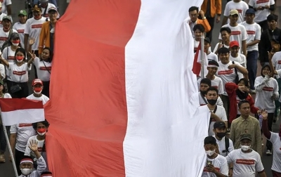 Puluhan Ribu Orang Ikut Kirab Merah Putih di Jakarta