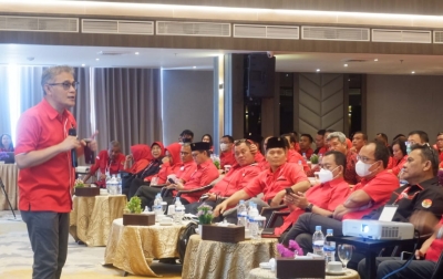 Budiman Sujatmiko: 85 Juta Jenis Pekerjaan yang Melibatkan Fisik Akan Hilang