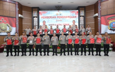 Kapolres Sergai Terima 3 Penghargaan dari Kapolda Sumut