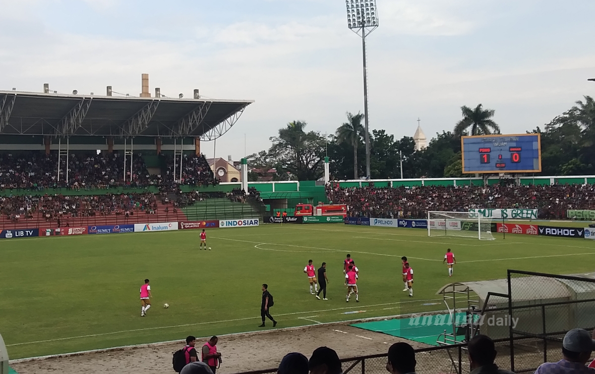 Babak Pertama, PSMS Medan Unggul 1-0 Atas Sriwijaya