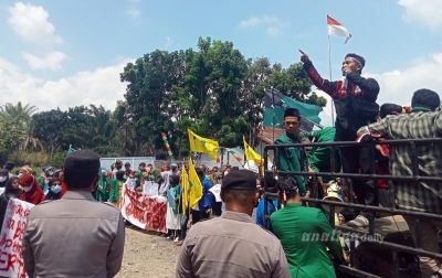 Mahasiswa di Padanglawas Tolak Kenaikan Harga BBM Bersubsidi