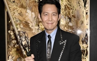 Pemeran Squid Game Lee Jung Jae Raih Piala Emmy Awards