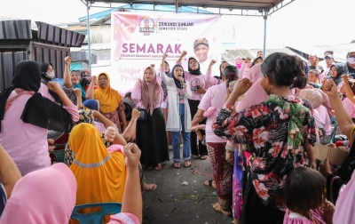 Semarak Berbagi, Srikandi Ganjar Distribusi Sembako-Solar untuk Keluarga Nelayan di Bagan Deli