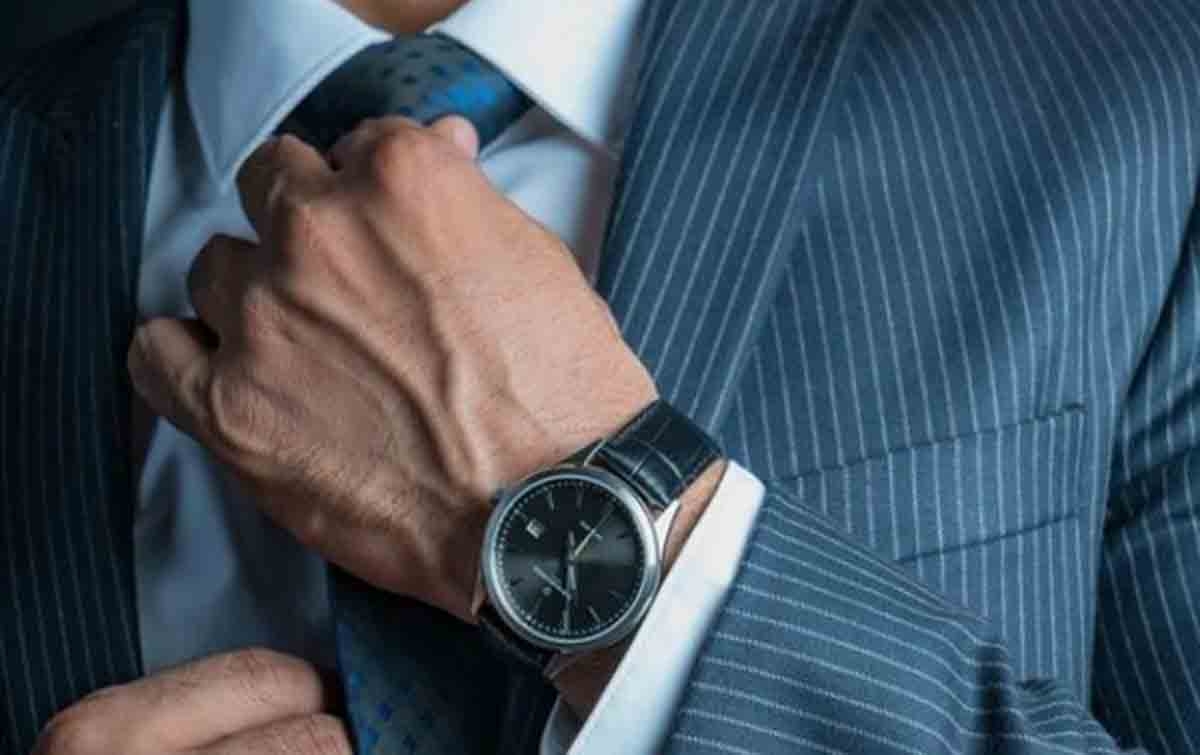 7 Rekomendasi Merek Jam Tangan Pria Terbaik