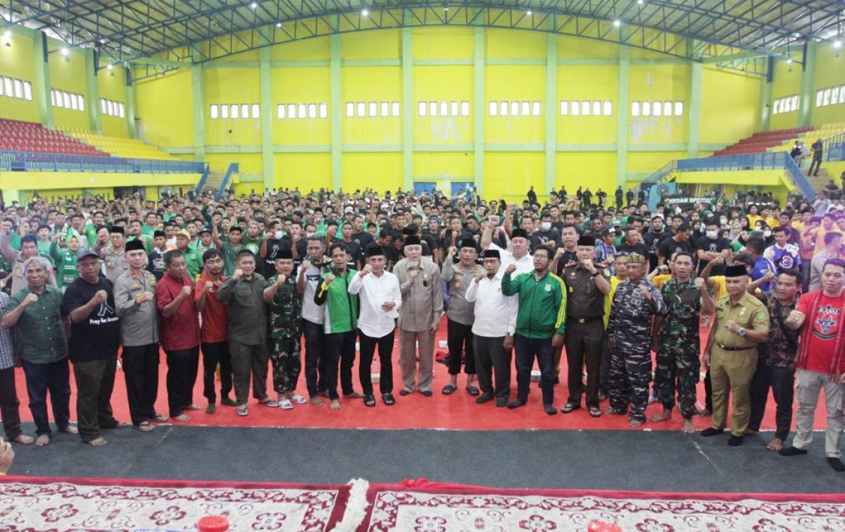 Gelar Doa dan Salat Gaib, Aremania Medan Apresiasi Perhatian Gubernur Sumut untuk Sepak Bola