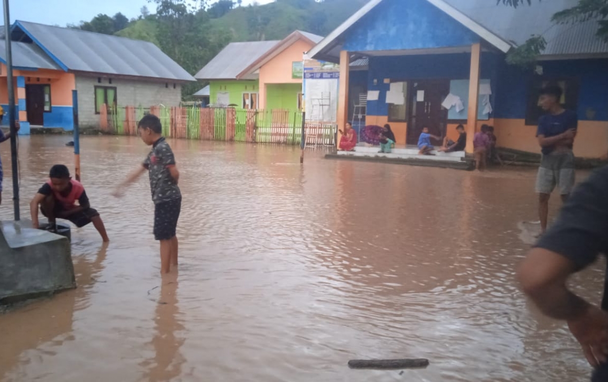 Banjir Bandang Rendam 375 Rumah Warga Bone Bolango