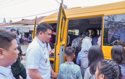 Bobby Realisasikan Janji Sediakan Bus Antar Jemput Sekolah Gratis Anak Sicanang