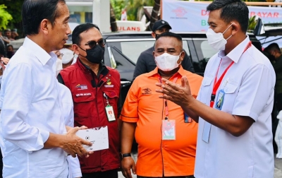 Jokowi: BSU untuk Peserta BPJS Ketenagakerjaan