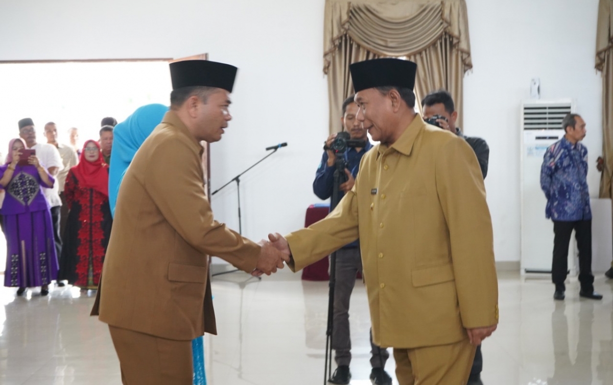 Bupati Deliserdang Lantik Timur Tumanggor Sebagai Sekda