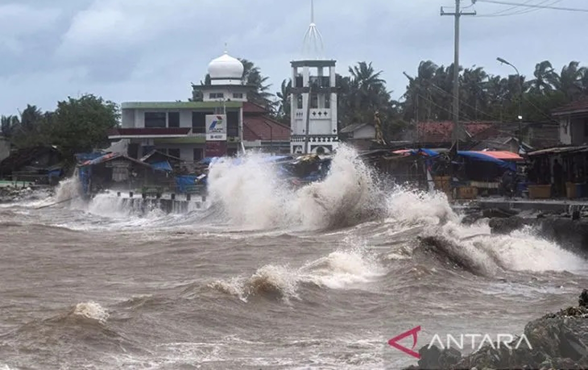 Gelombang Tinggi Berpeluang Muncul di Perairan Indonesia