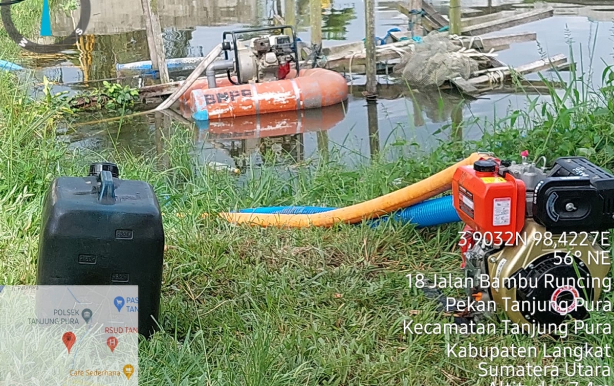 7 Mesin Pompa Sedot Air Banjir Dioperasikan di Tanjungpura